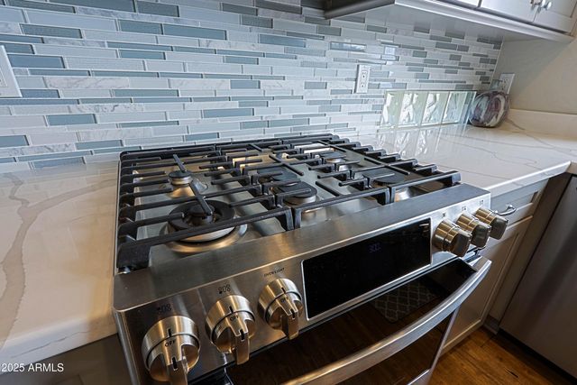 6939 E BRAMBLE BERRY Lane, Scottsdale, AZ 85266