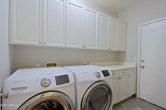 6939 E BRAMBLE BERRY Lane, Scottsdale, AZ 85266