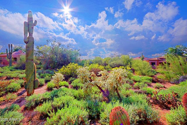 6939 E BRAMBLE BERRY Lane, Scottsdale, AZ 85266