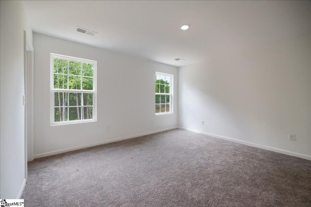 124 Selton Place, Taylors, SC 29687