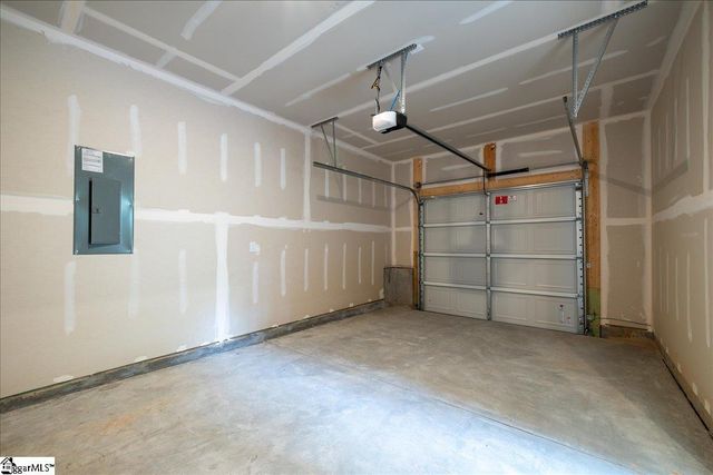 124 Selton Place, Taylors, SC 29687