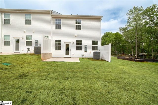 124 Selton Place, Taylors, SC 29687