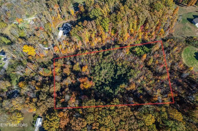 247 Mahoney Rd, Oliver Springs, TN 37840