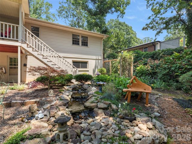 340 Sycamore Drive, Arden, NC 28704