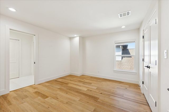 517 Harvard Street, Houston, TX 77007