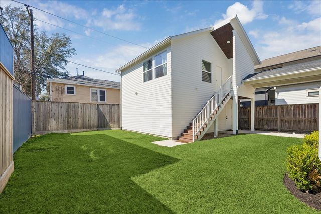 517 Harvard Street, Houston, TX 77007