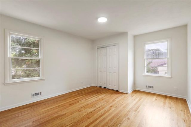 508 W 96th Terrace, Kansas City, MO 64114