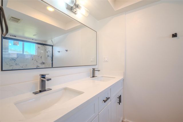 7622 Westbank Avenue, Houston, TX 77064