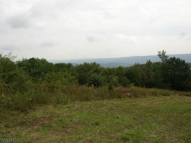2 Vernon View Dr West, Vernon Twp., NJ 07418