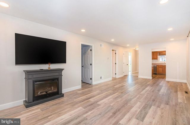 21 BRIAN DRIVE, Carlisle, PA 17015