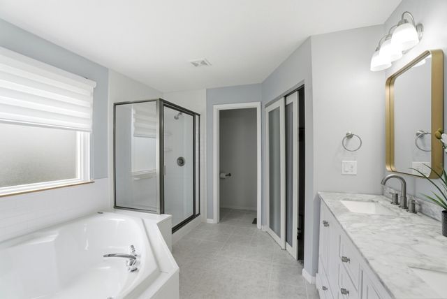 166 Regency Square 166 Regency Square, Maineville, OH 45039