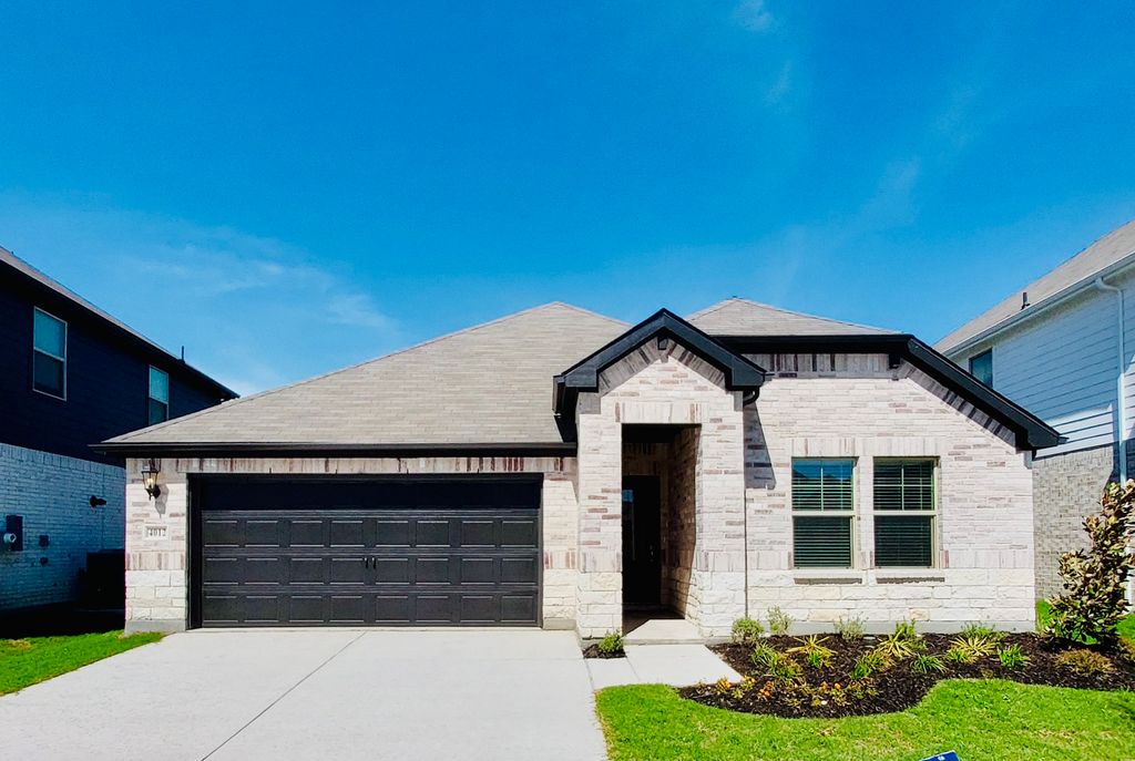 4012 Joe Pool Drive, Farmersville, TX 75442