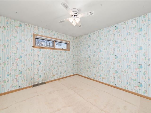 541 E 168 Street, South Holland, IL 60473