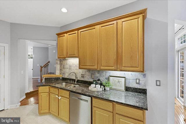 19905 UPLAND TER, Ashburn, VA 20147