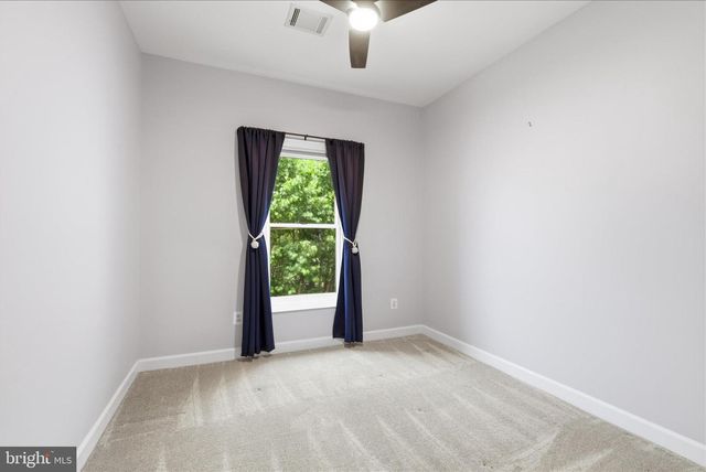 19905 UPLAND TER, Ashburn, VA 20147