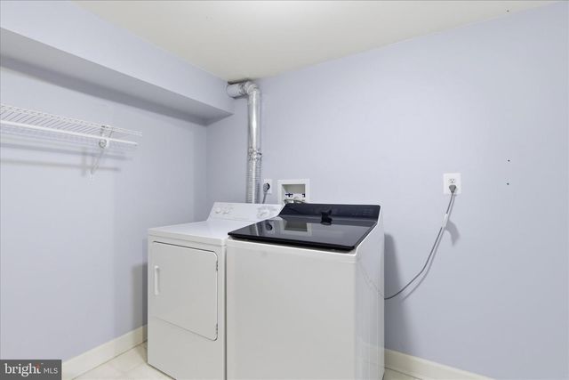 19905 UPLAND TER, Ashburn, VA 20147