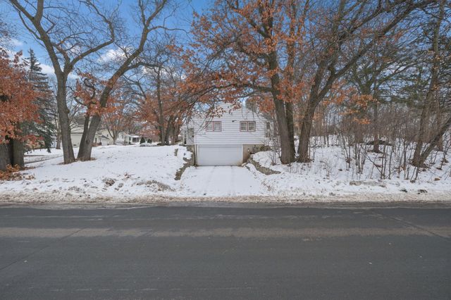 4500 Parkside Lane, Edina, MN 55436