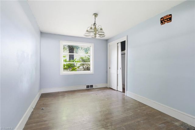 6628 University Parkway, Rural Hall, NC 27045