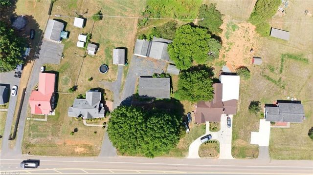 6628 University Parkway, Rural Hall, NC 27045