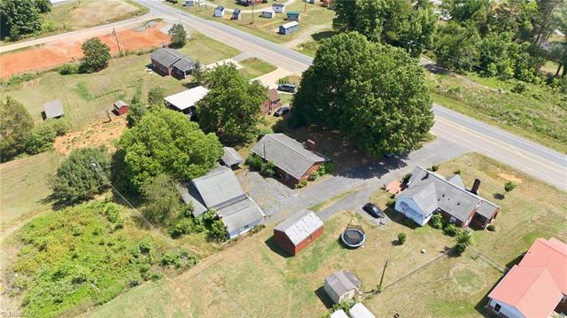 6628 University Parkway, Rural Hall, NC 27045