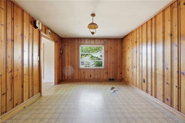 6628 University Parkway, Rural Hall, NC 27045