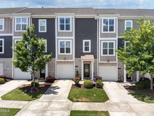 304 Skymont Drive, Holly Springs, NC 27540
