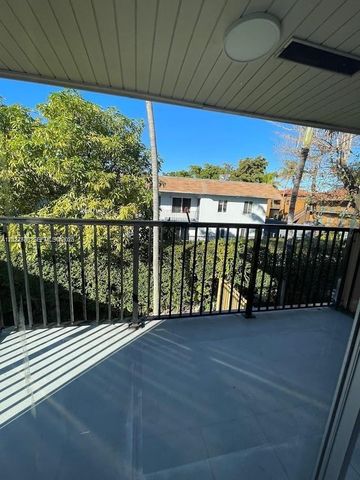 4271 NW 11th St 1, Miami, FL 33126