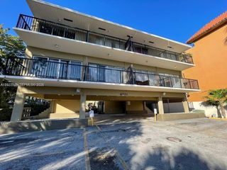 4271 NW 11th St 1, Miami, FL 33126