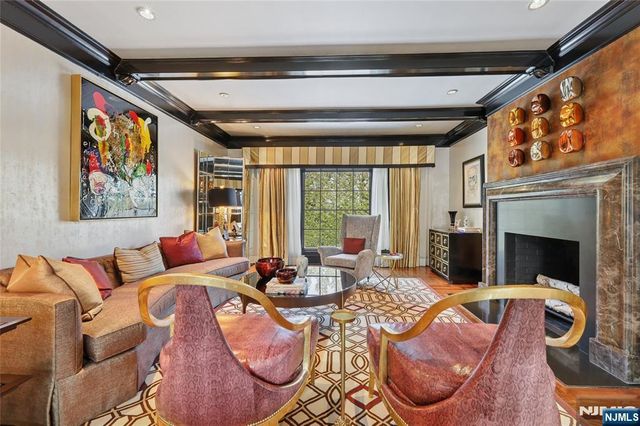 66 Hoover Drive, Cresskill, NJ 07626