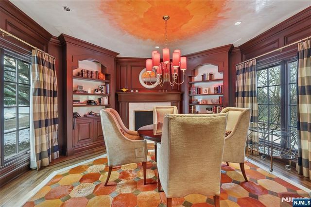 66 Hoover Drive, Cresskill, NJ 07626