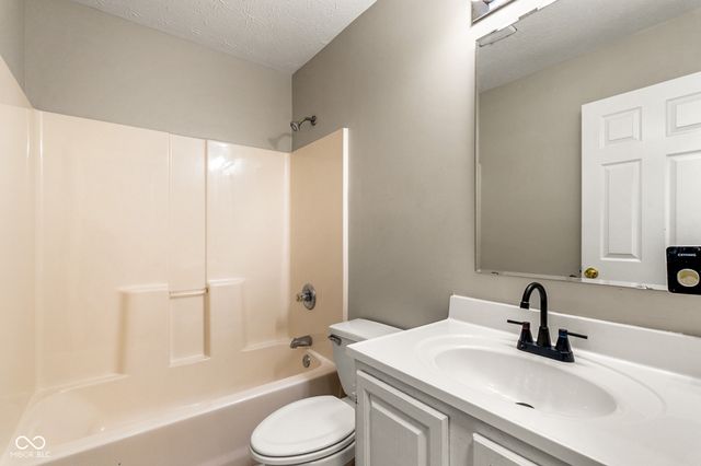 7037 Dewester Drive, Indianapolis, IN 46236