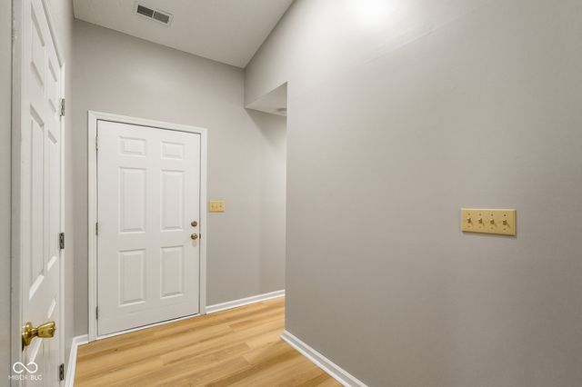 7037 Dewester Drive, Indianapolis, IN 46236