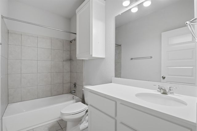 2129 Pecan Island DR, Leander, TX 78641