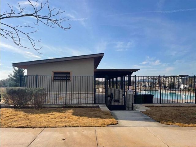 2129 Pecan Island DR, Leander, TX 78641