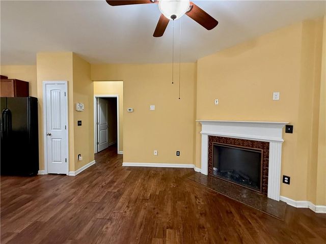 500 Altama Way, Acworth, GA 30102