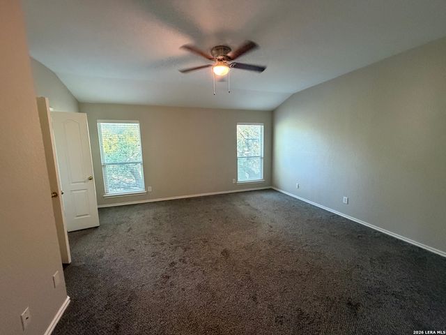 13003 LEGEND CAVE DR, San Antonio, TX 78230