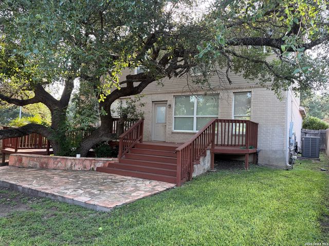 13003 LEGEND CAVE DR, San Antonio, TX 78230