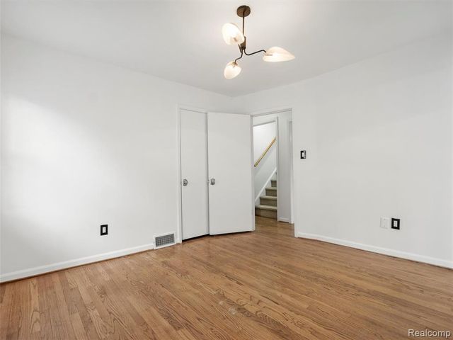 2090 Bradford Road, Birmingham, MI 48009