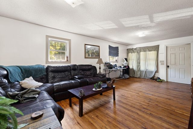 1364 KY-3439, Barbourville, KY 40906