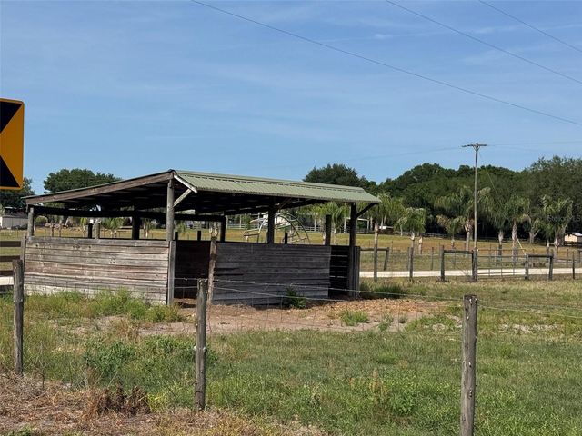 807 CAMPBELL LANE, De Leon Springs, FL 32130