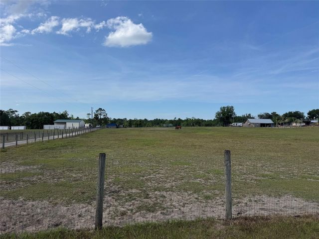 807 CAMPBELL LANE, De Leon Springs, FL 32130
