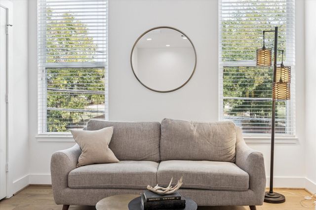 1834 W Tidwell Road, Houston, TX 77091