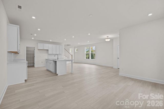 2926 Clyde Drive, Charlotte, NC 28208