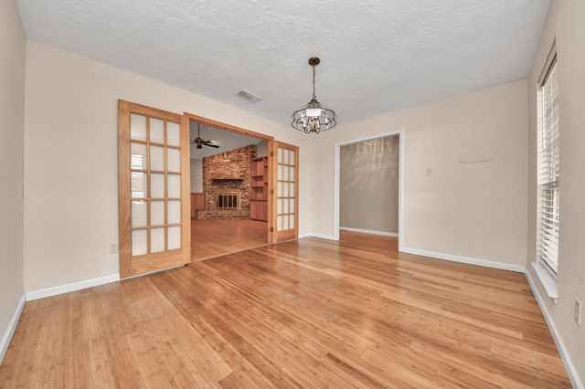 12122 Dorrance Lane, Meadows Place, TX 77477