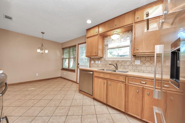 12122 Dorrance Lane, Meadows Place, TX 77477