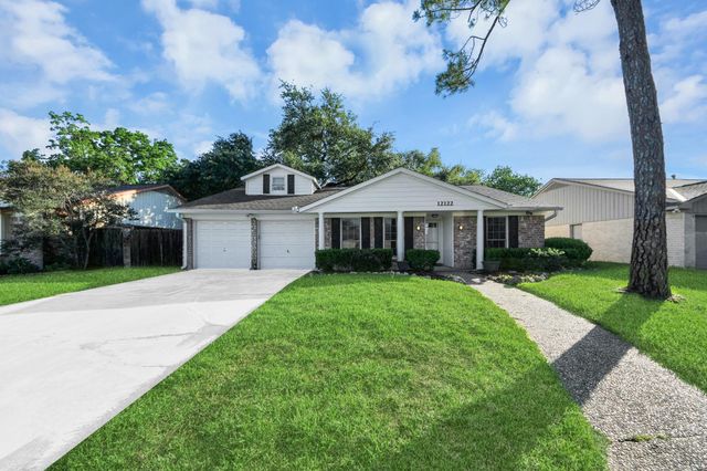 12122 Dorrance Lane, Meadows Place, TX 77477