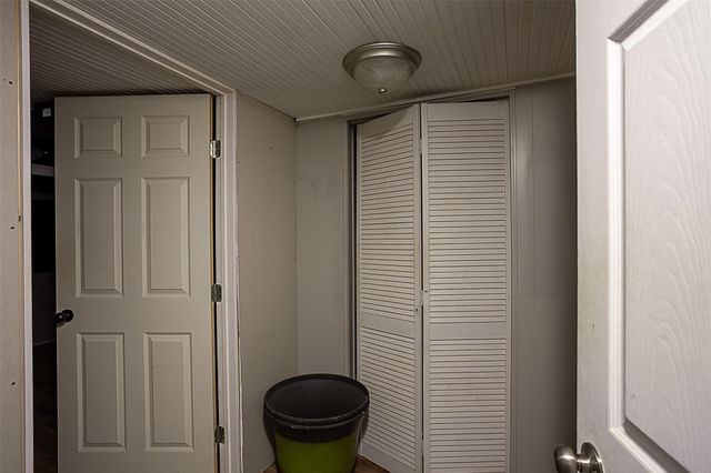 2217 2nd Street, Port Neches, TX 77651