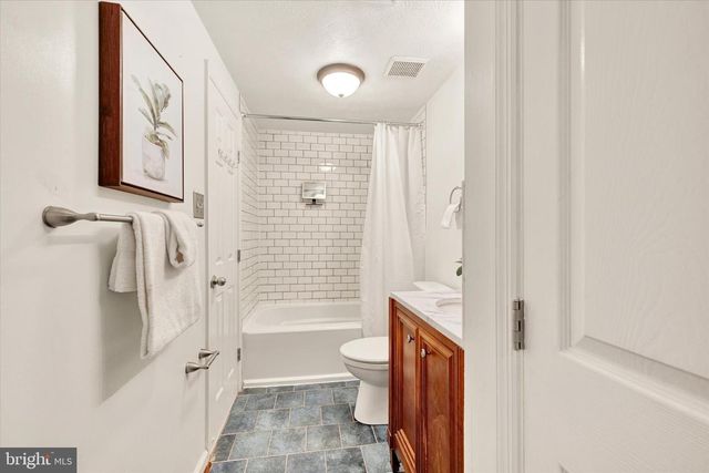 7767 PADDOCK WAY, Baltimore, MD 21244