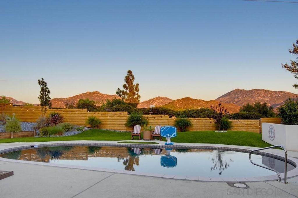 17115 Tam O'Shanter Dr, Poway, CA 92064 — photo 4