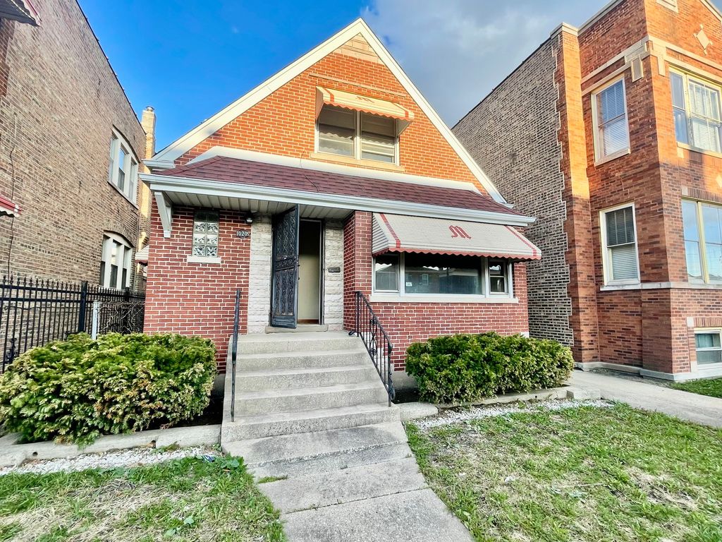 10209 S Vernon Avenue, Chicago, IL 60628